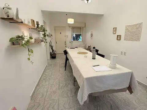 Casa en Barrio Central Córdoba 3 habitaciones con cochera