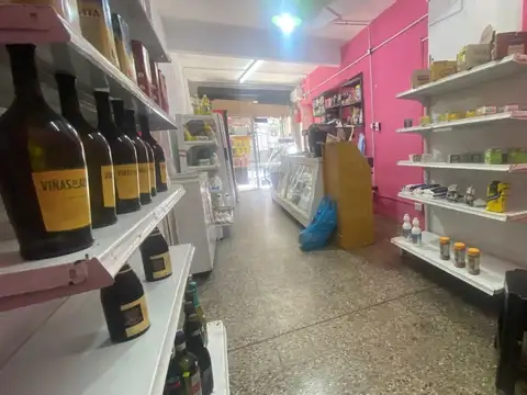 Aristóbulo Del Valle 400