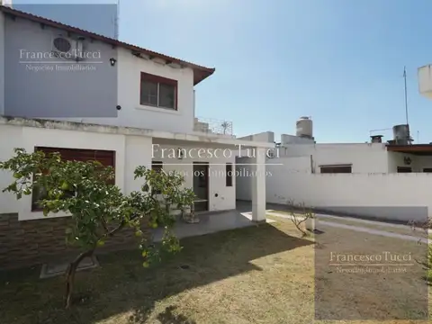 Casa en venta 4 ambientes General Rodriguez