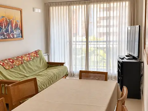 Departamento en Alquiler en Lomas de Zamora, $ 680.000