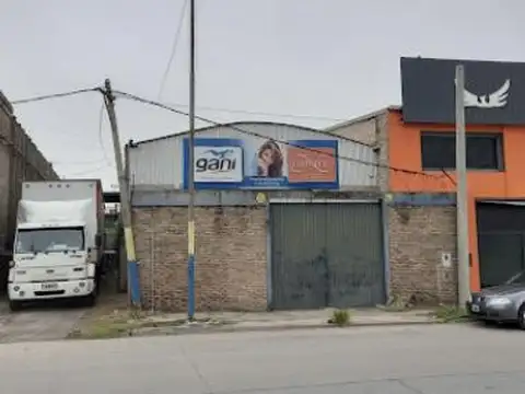 Galpon sobre colectora