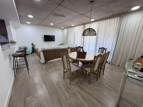 Departamento en Alquiler de 3 dormitorios