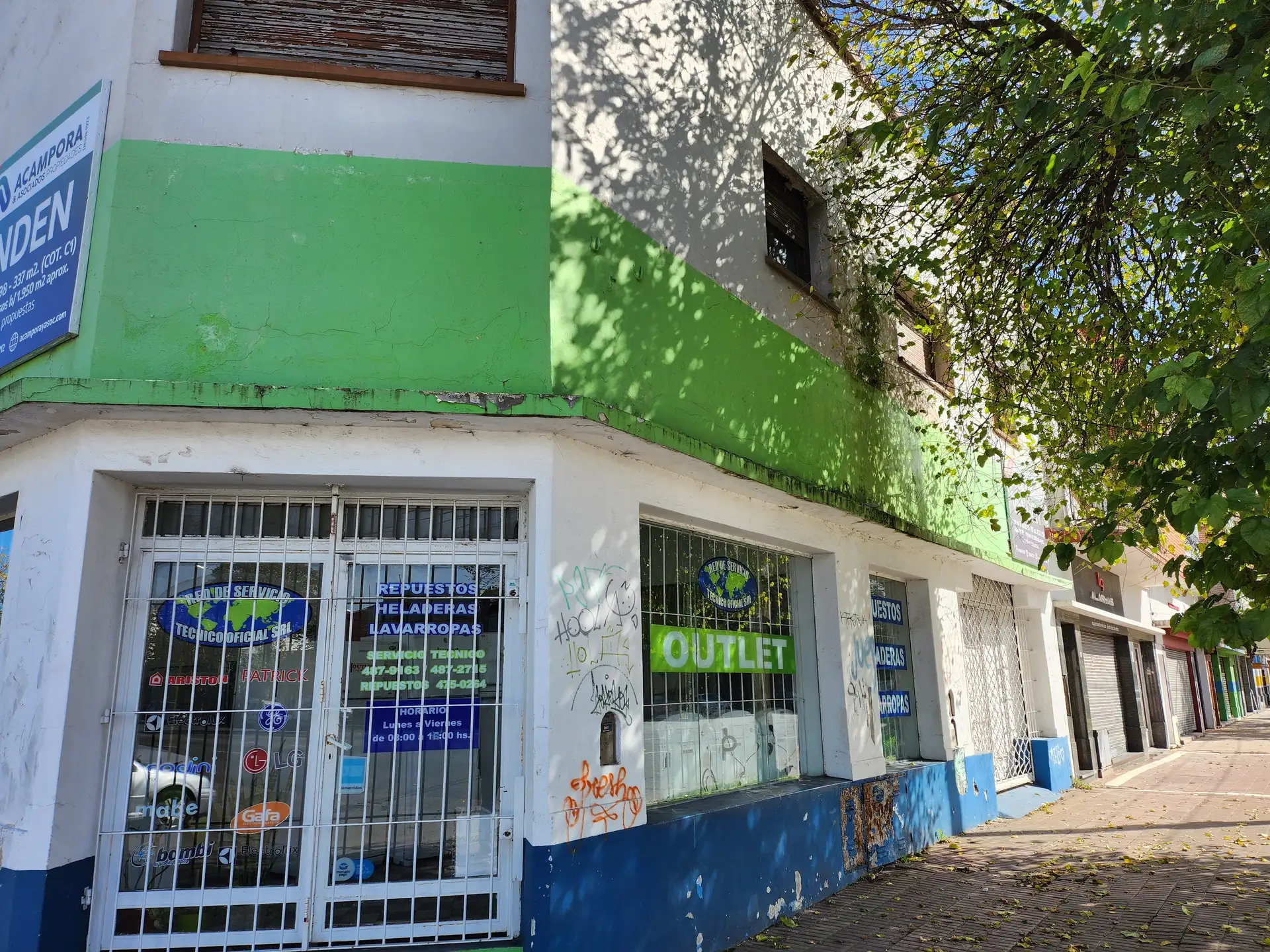 Lote en esquina apto edificio