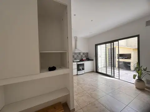 Depto Tipo Casa en Venta en Echesortu, USD 57.000