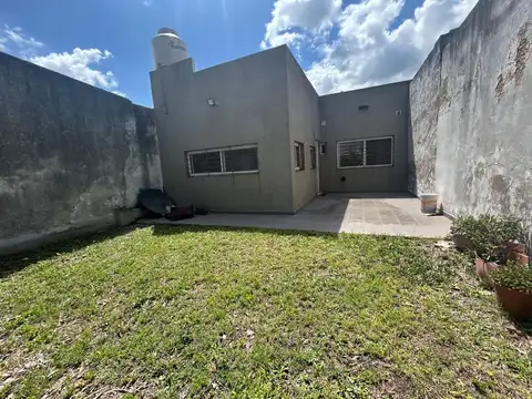 Depto Tipo Casa en Venta 12 años