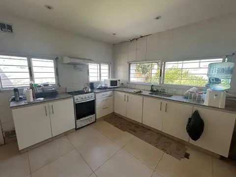 PH 2 DORMITORIOS EN VENTA  LA PLATA COCHERA PARQUE