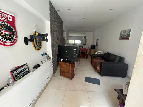 Depto Tipo Casa en Venta en La Plata, USD 90.000