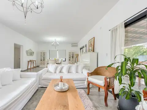 Casa en Venta en Club de Campo La Emilia, USD 220.000