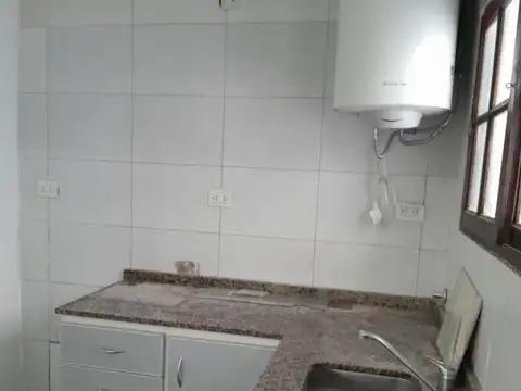 Depto Tipo Casa en Alquiler al Este