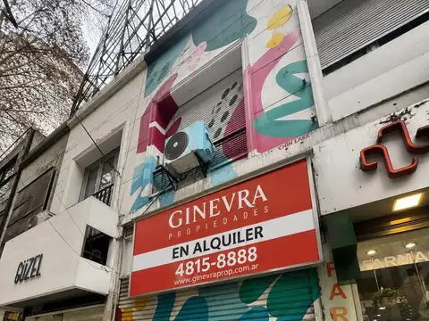 Local en Santa Fe y Uriburu
