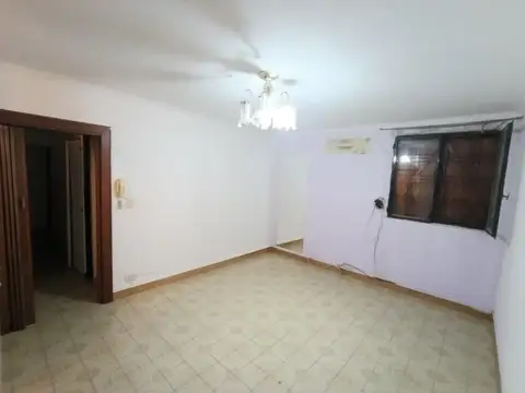 Departamento 4 ambientes con 1 baño