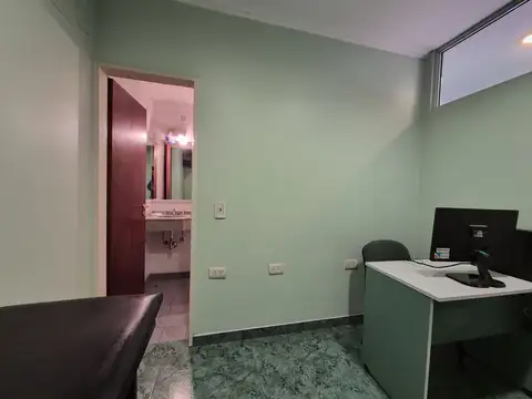 VENTA CONSULTORIOS EN LANUS IDEAL INVERSIÓN