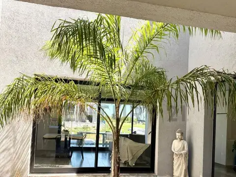 dique lujan 100, Piso 0