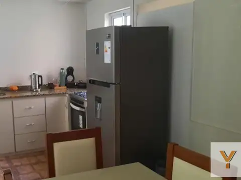 Casa 5 ambientes con 2 baños