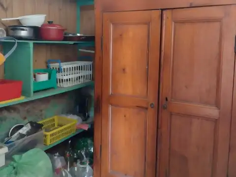 Casa 5 ambientes con 1 baño