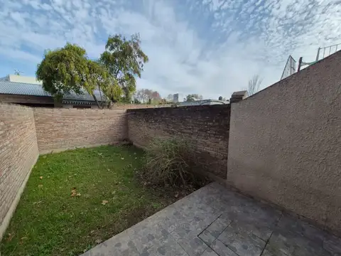 Depto Tipo Casa en Venta 6 años