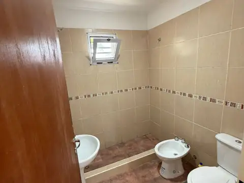 Departamento en Alquiler en Quilmes Oeste, $ 500.000