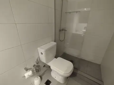 Alquiler Apto tipo Casa 1 dorm 1/2, Patio, Pocitos