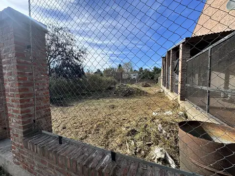 Terreno en Venta 40  mts Fondo