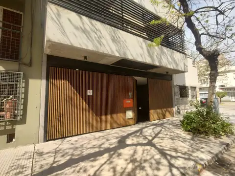 Primera Junta 1400, Piso 5