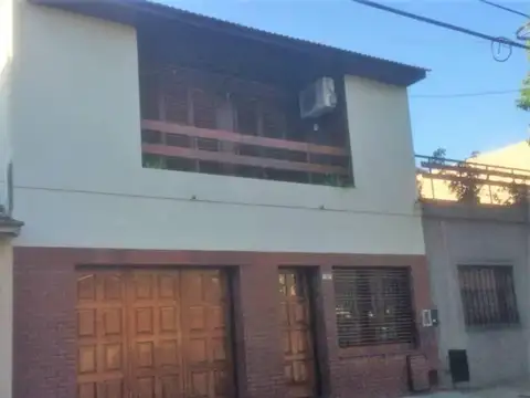 Chalet 4 ambientes en venta en Ramos Mejia