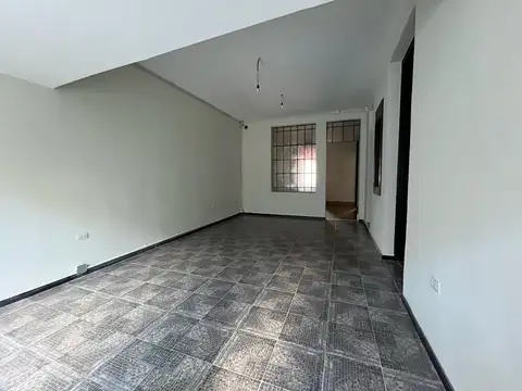 ALQUILER CASA DE CATEGORÍA | PLANTA ALTA | IDEAL USO PROFESIONAL / INSTITUCIONAL