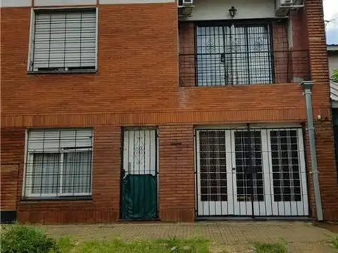 Depto Tipo Casa en Venta de 1 dormitorio