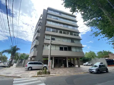 Oficina en Alquiler en Ciudad De Tigre, USD 850