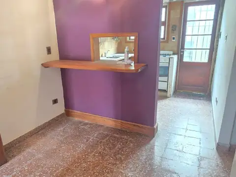Oficina 2 ambientes con 1 baño