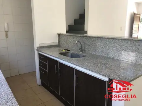 Departamento en Alquiler de 3 ambientes