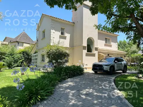 Casa en Venta de 4 dormitorios