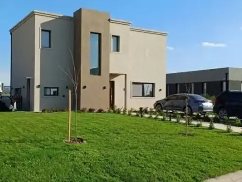 M37x+cg Loma Verde, Buenos Aires Province, Argentina, San Sebastián, Escobar, Bs.As. G.B.A. Norte , Piso 2
