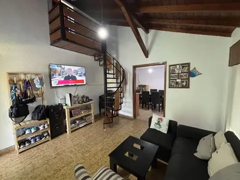 Casa en Venta en Rafael Calzada, USD 95.000