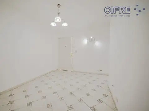 Departamento en Paternal 2 ambientes con pequeño patio cubierto.