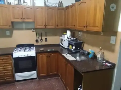 Almirante Cordero 800