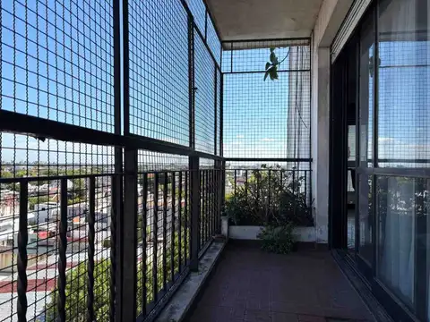 DPTO 4 AMB EN VENTA POMPEYA C/DEP BAULERA Y BALCON