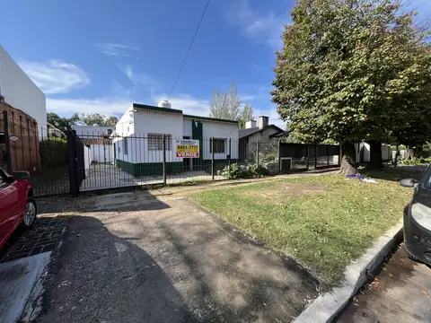 Roque Saenz Peña 1400