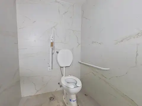 Local en Venta en Almagro Norte, USD 218.000