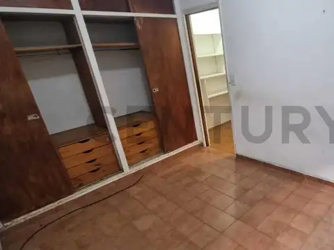 VENTA PH PB 2 AMBIENTES EN VILLA URQUIZA CON PATIO