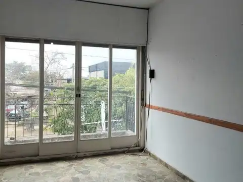 Departamento en alquiler con 2 dormitorios, en Ituzaingo.