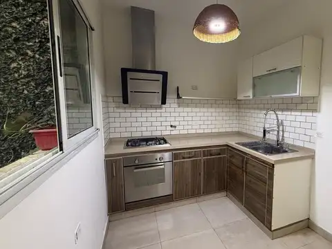 Casa en Alquiler en Los Olivares, USD 1.600