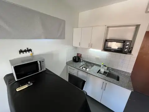 Arevalo 2100, Piso 4to