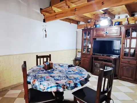 Casa 3 ambientes con 1 baño