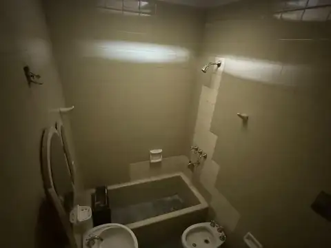 Catamarca y Callao. Dos Dormitorios. Terraza.