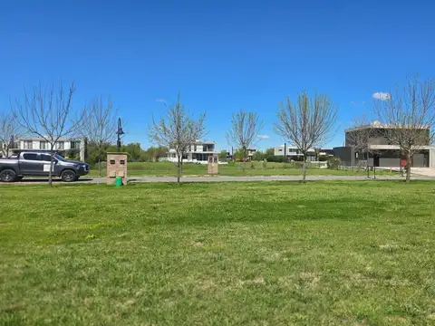 Terreno en Venta en Belen De Escobar, USD 80.000