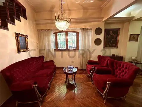 VENTA PH 4 AMBIENTES CON PATIOS Y COCHERA EN CABALLITO