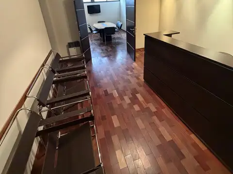 Moreno 1600, Piso 1