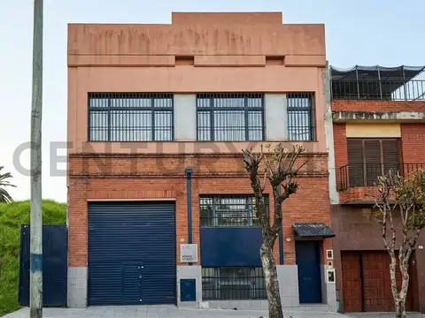 ALQUILER |OFICINAS CON DEPOSITO Y PATIO DE MANIOBRAS | VILLA LUGANO