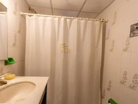 Casa 4 Dormitorios en Alquiler Temporario en Pinamar Zona Centro