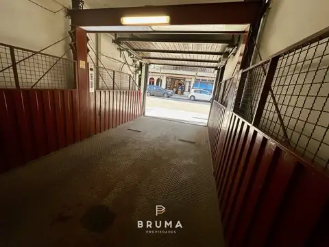 Venta de Cochera con baulera en el Barrio La Perla, Mar del Plata.